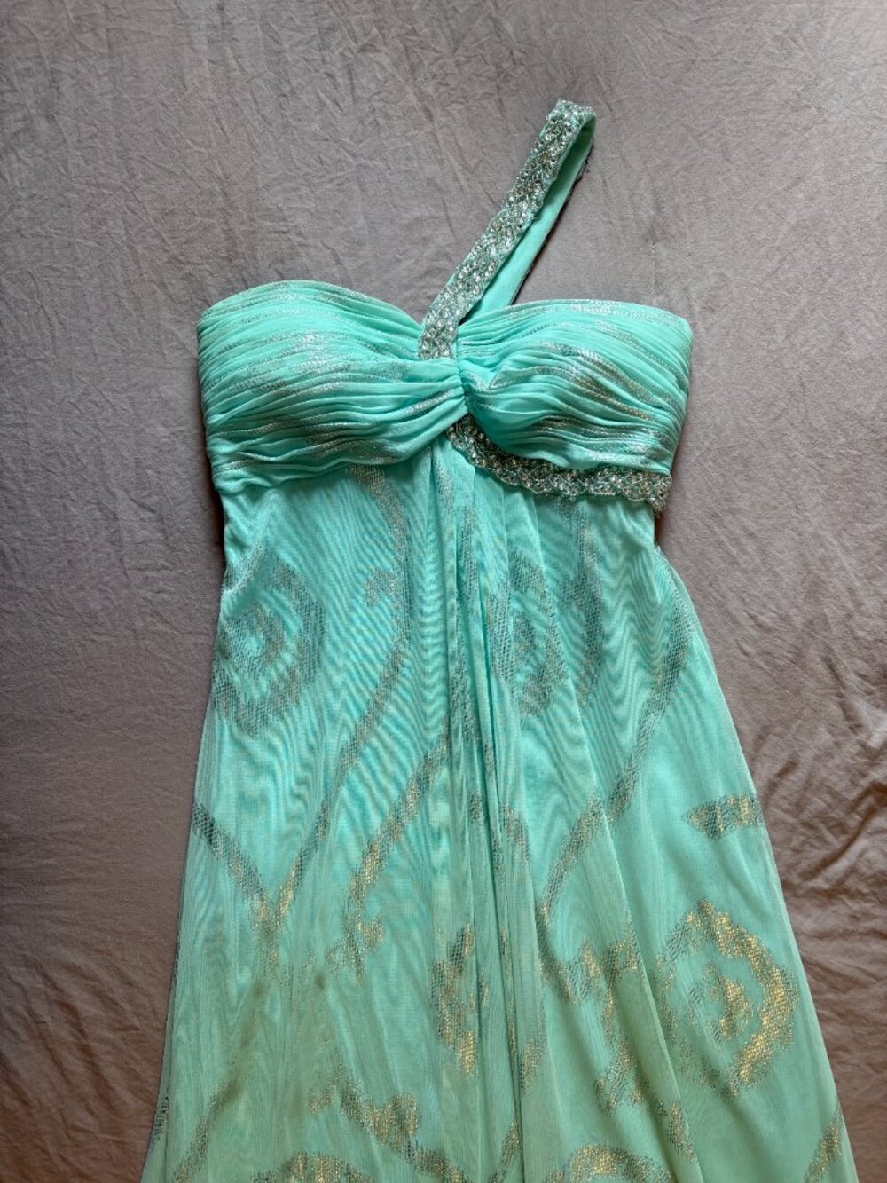 Cache One-Shoulder Prom Dress (Size 2) - Picture 4 of 7